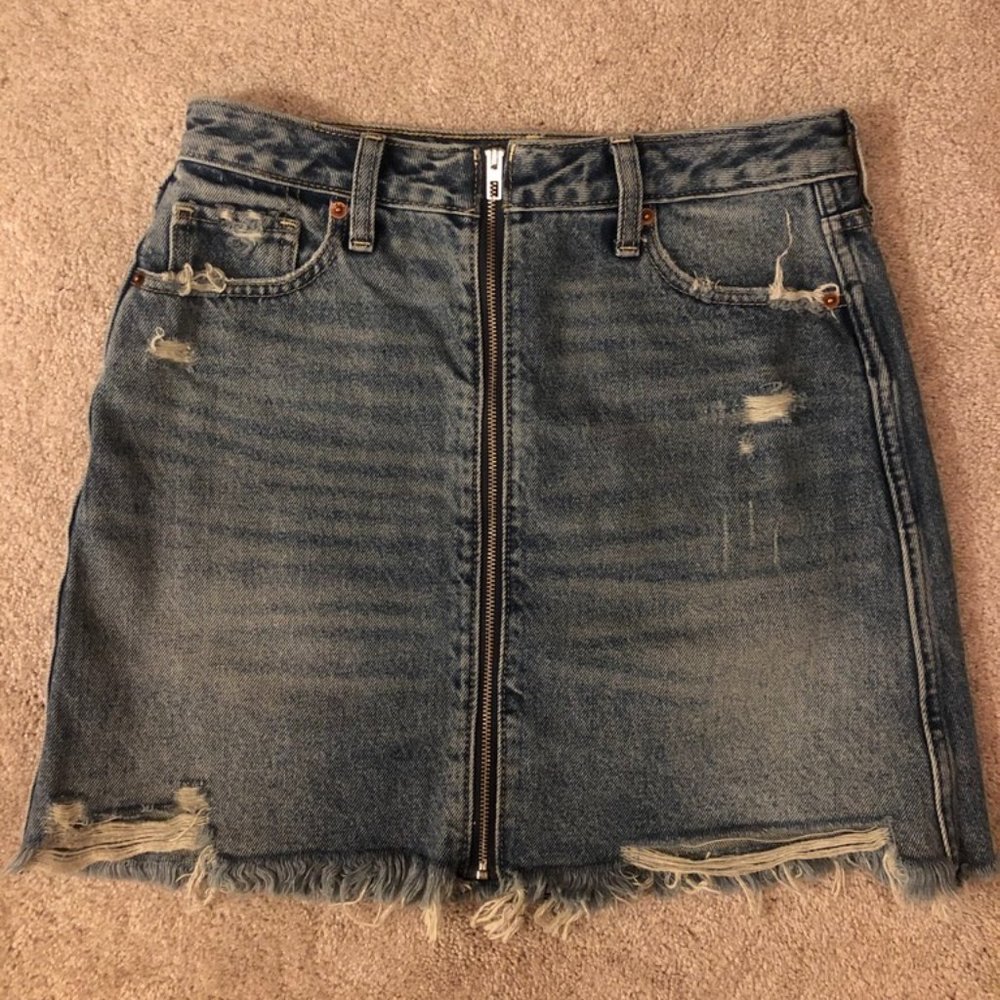 Women's Abercrombie & Fitch Jean Skirt Size 27/4
